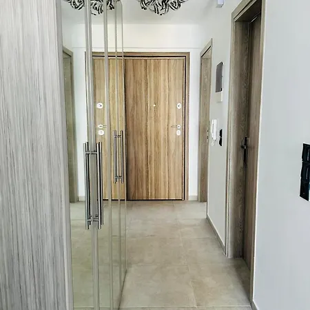 Irene Lux Apartment Loutraki  Exterior photo