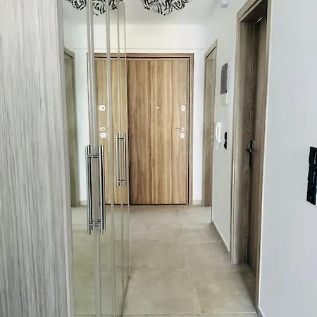 Irene Lux Apartment Loutraki  Exterior photo